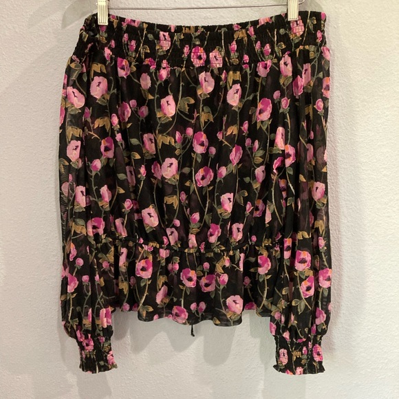 WHBM Floral On/Off Shoulder Top - Picture 7 of 9